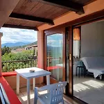 Residenze Bella Vista * 波尔托奥蒂罗卢